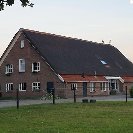 Apartamento Landelijk Gelegen Boerderij Aan De Pothofweg Anevelde Exterior foto