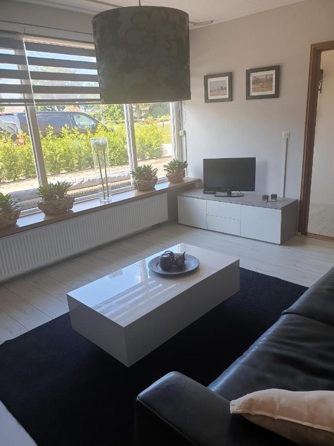 Apartamento Landelijk Gelegen Boerderij Aan De Pothofweg Anevelde Exterior foto